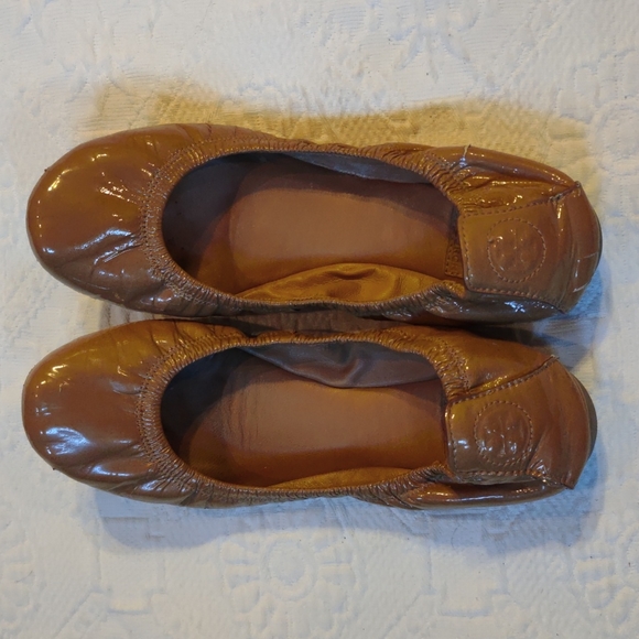 Tory Burch Shoes - Tory Burch Tan Patent leather flats